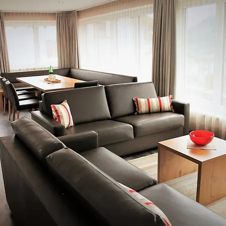 Tschuggmall Appartements Fiss Room photo